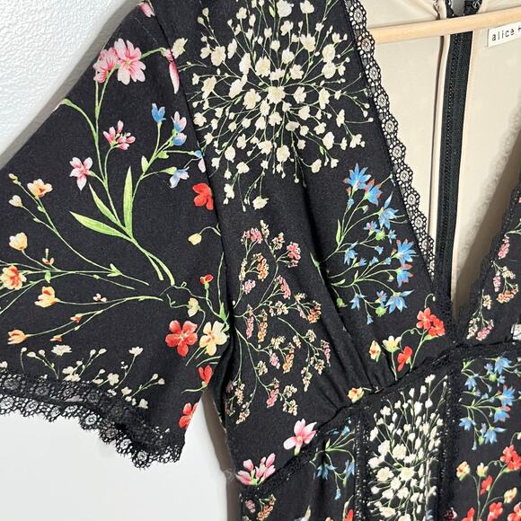 Alice + Olivia Womens Amara Mini Dress 2 Black Floral Fit And Flare V Neck Lace - Picture 7 of 15